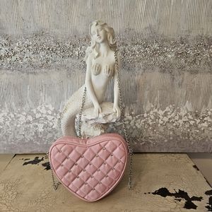 PRETTY IN PINK RHINESTONE HEART BAG